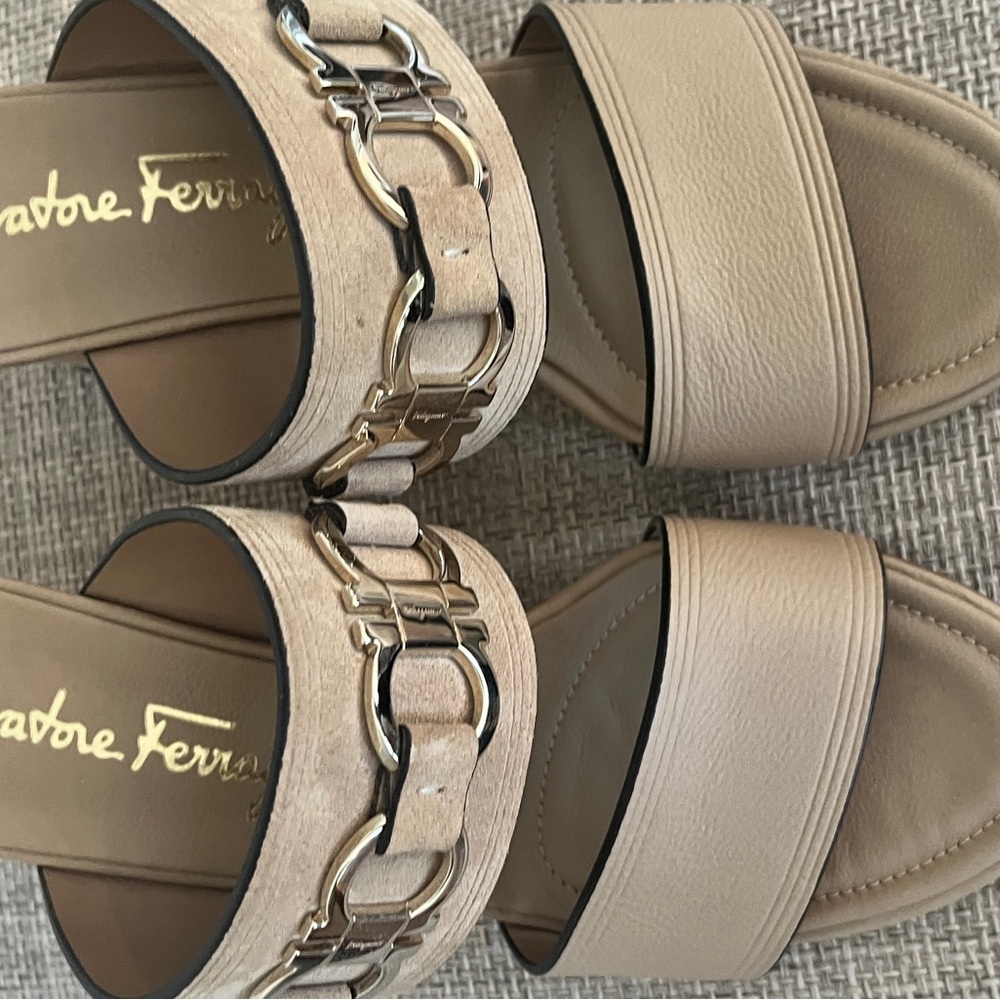 Salvatore Ferragamo Tan Wedge Sandals with Slip-On Design - Picture 6 of 9